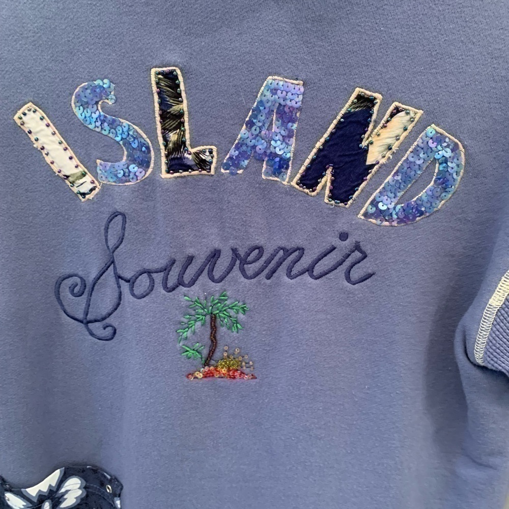 𝅺ISLAND Vacation Embellished Hoodie Size S - Picture 5 of 8